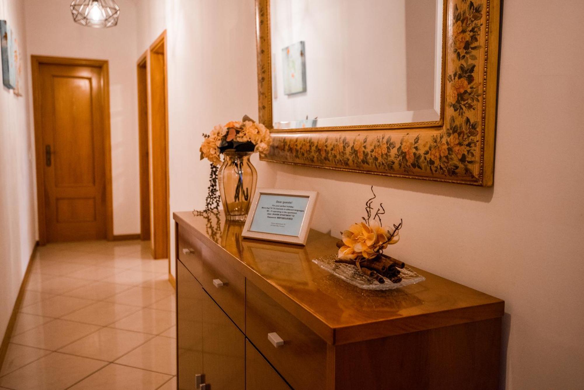 Charm Apartment T2 All With Big Terrace Albufeira Self Check-In Extérieur photo