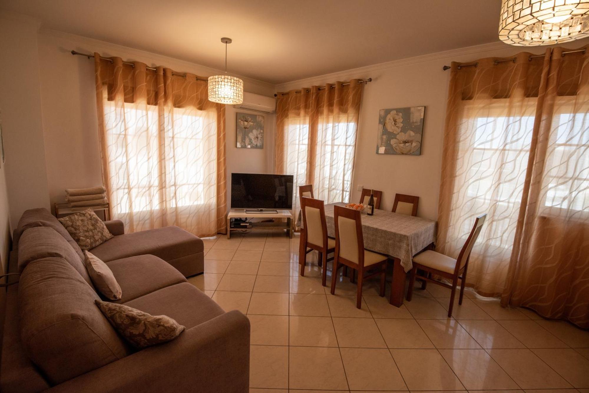 Charm Apartment T2 All With Big Terrace Albufeira Self Check-In Extérieur photo