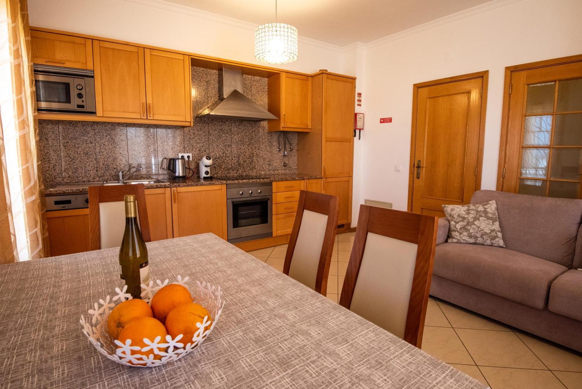 Charm Apartment T2 All With Big Terrace Albufeira Self Check-In Extérieur photo