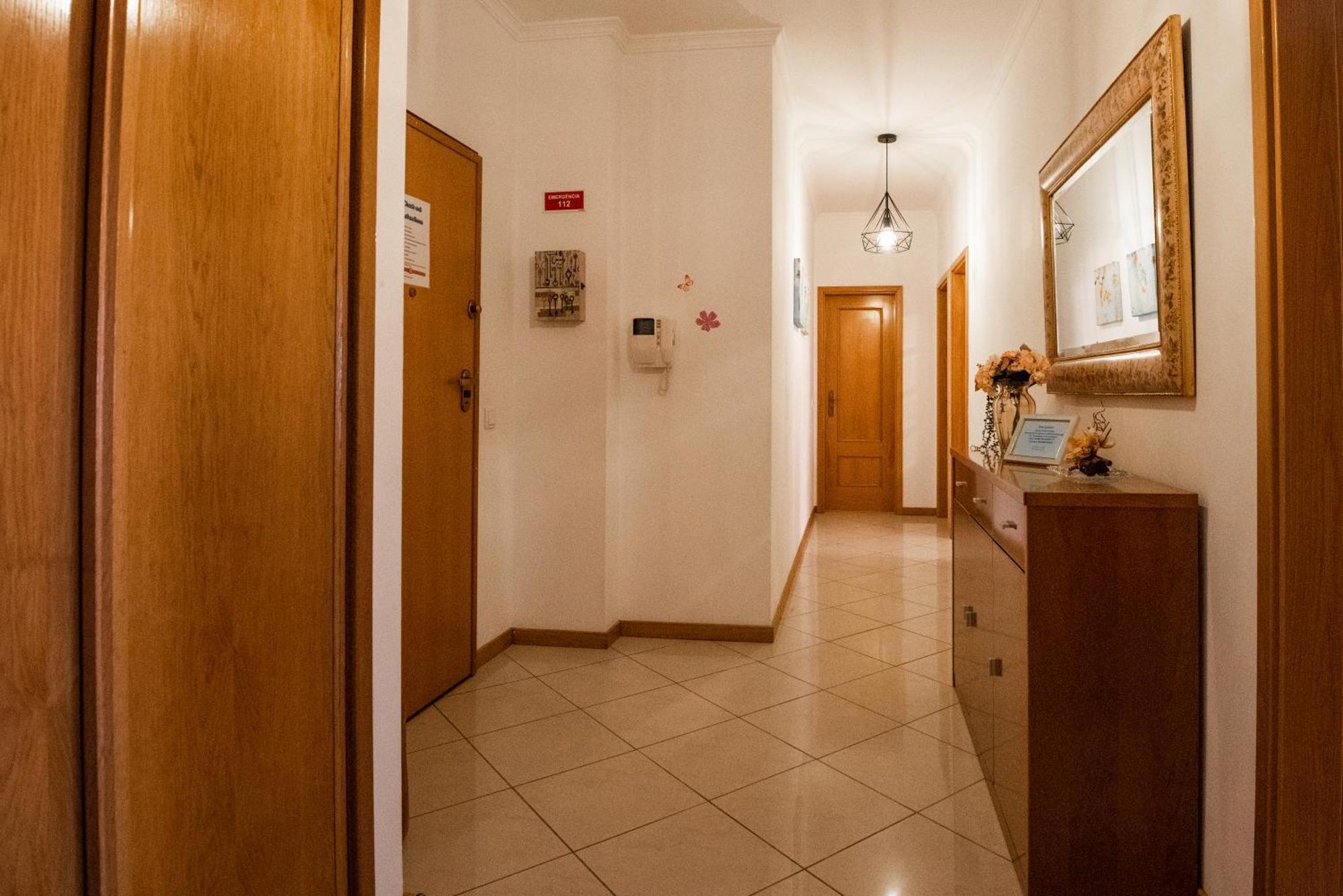 Charm Apartment T2 All With Big Terrace Albufeira Self Check-In Extérieur photo
